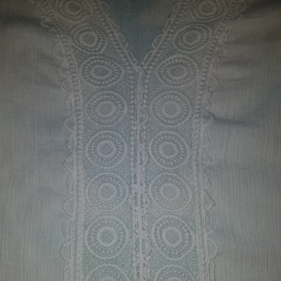 Cover-up - Picture 4 of 4